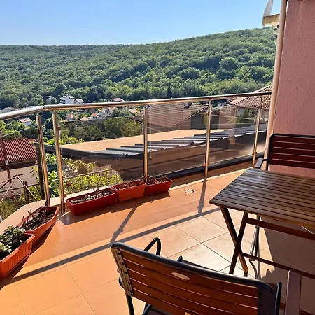 Horizon - Spacious Sea View House With 6 Bedrooms In Balchik