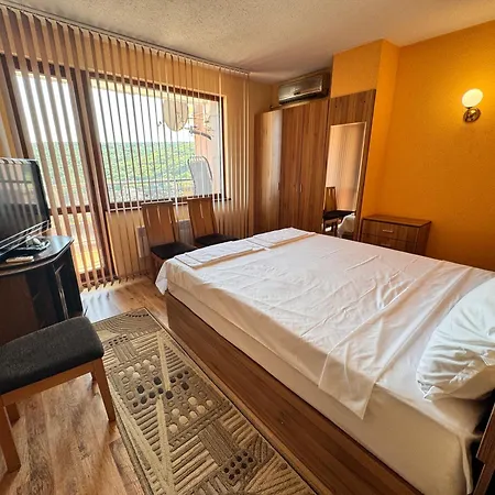 Horizon - Spacious Sea View House With 6 Bedrooms In Balchik